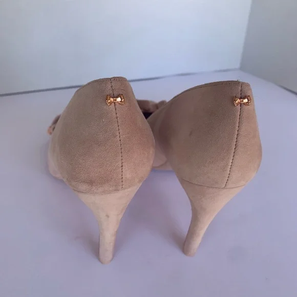 Ted Baker London Gewell Pink Suede Bow Heel Pumps Size 9 - Picture 6 of 15